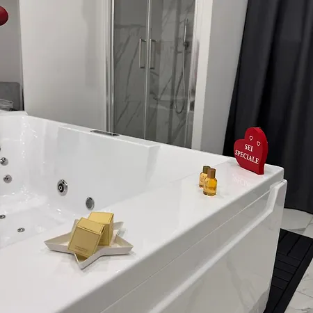 Lady Mary's Luxury Nocleg ze śniadaniem *