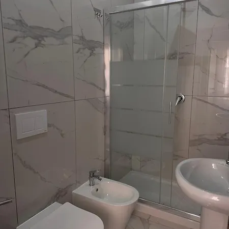 فندق مبيت وإفطار Lady Mary's Luxury نابولي